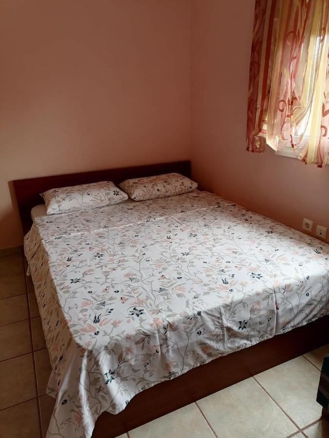 Αξέχαστη Διαμονή - Unforgettable Accommodation Nea Kallikrateia Exterior foto